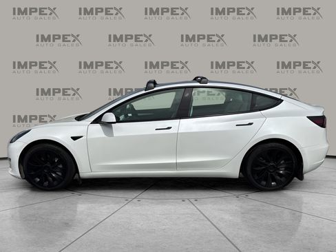 Used 2021 Tesla Model 3 Standard Range Plus RWD image 2