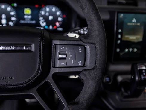 Used 2024 Land Rover Defender 90 Carpathian Edition image 23