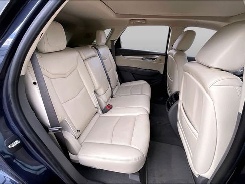Used 2019 Cadillac XT5 Luxury FWD image 39