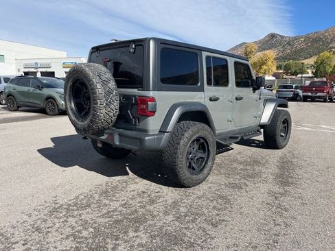 Used 2019 Jeep Wrangler Unlimited Sport S image 3