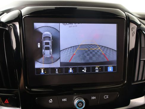 Used 2023 Chevrolet Traverse RS w/ LPO, Floor Liner Package FWD image 6