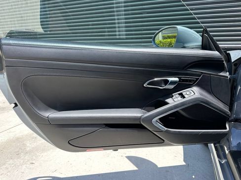 Certified 2024 Porsche 718 Cayman RWD image 16