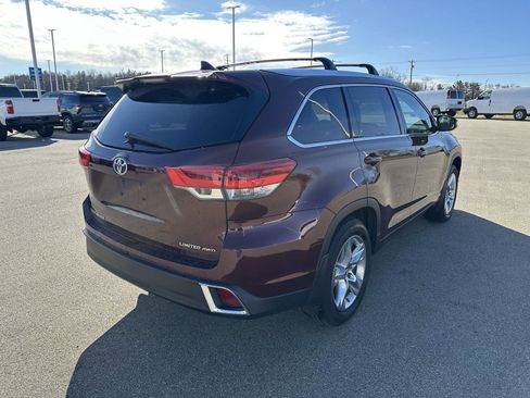 Used 2017 Toyota Highlander Limited image 9
