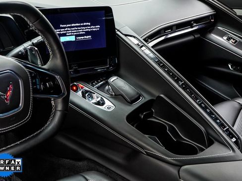 Used 2025 Chevrolet Corvette Stingray Premium Cpe w/ Z51 Performance Package image 16