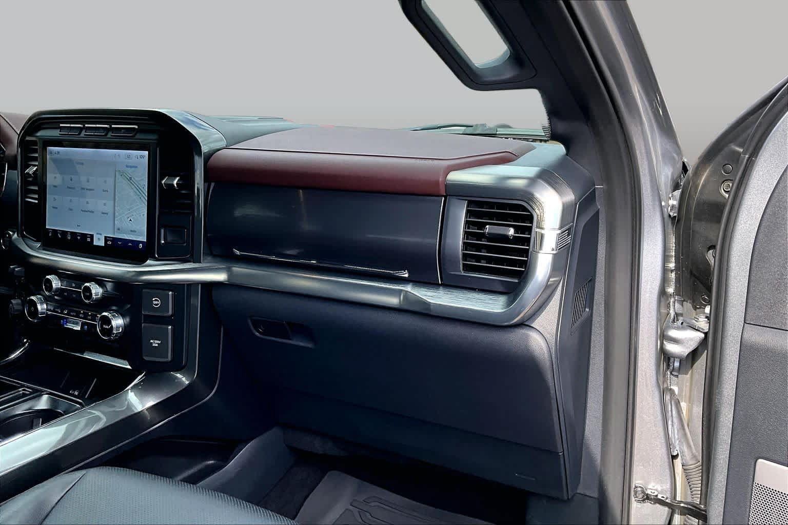 Used 2023 Ford F150 Lariat AWD/4WD image 19