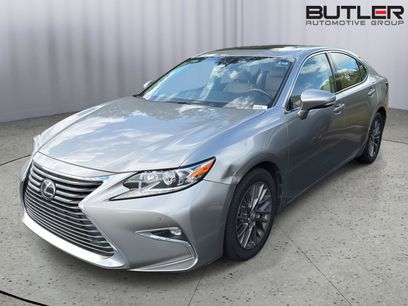 Used 2018 Lexus ES 350 w/ Navigation System Package