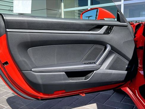 Used 2021 Porsche 911 Carrera image 23