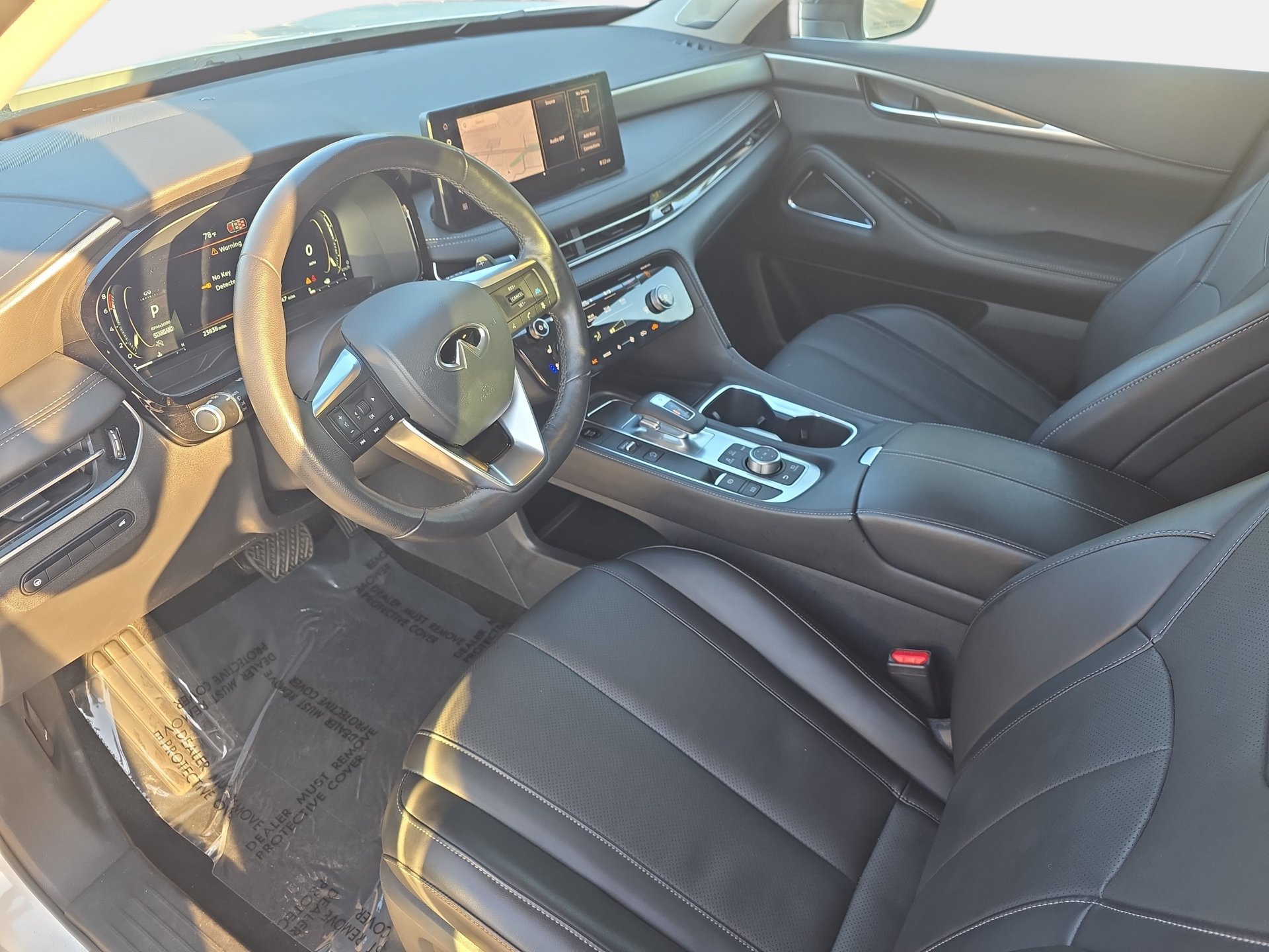 Certified 2026 INFINITI QX60 Luxe w/ Cargo Package FWD image 16