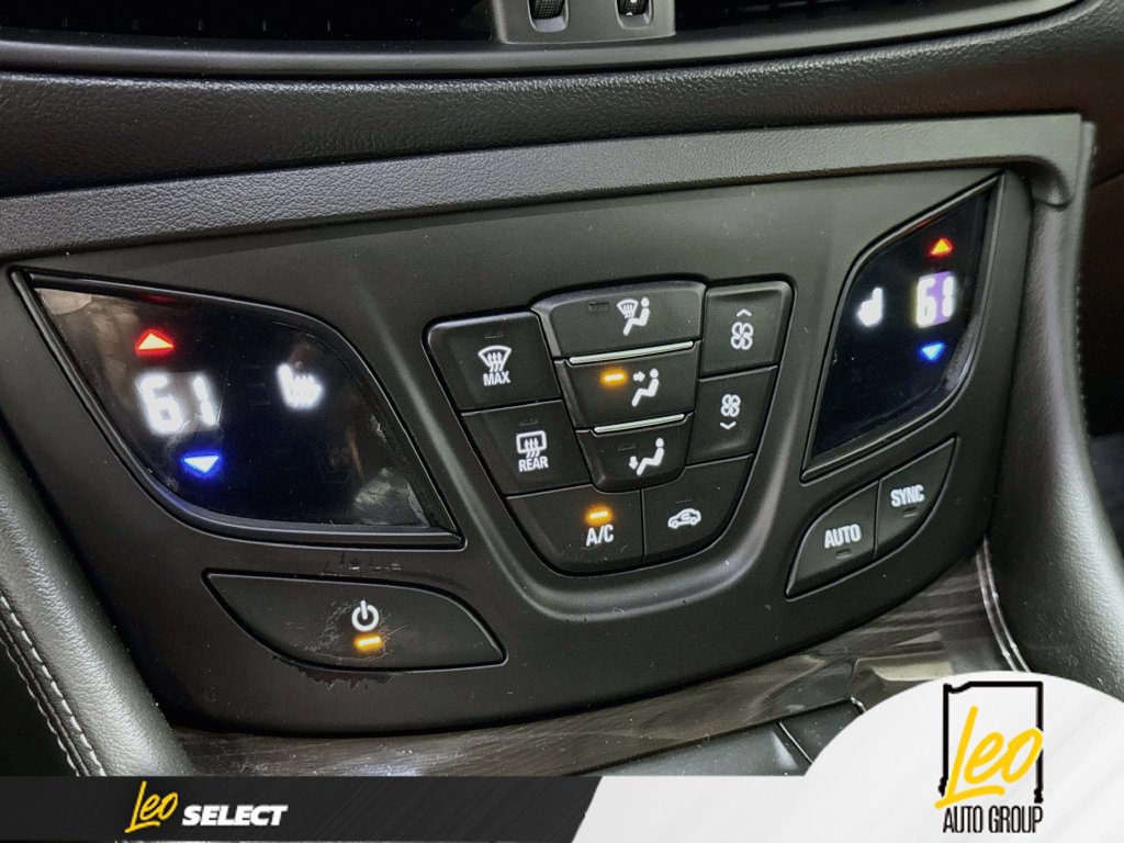 Used 2019 Buick Envision Essence AWD/4WD image 18