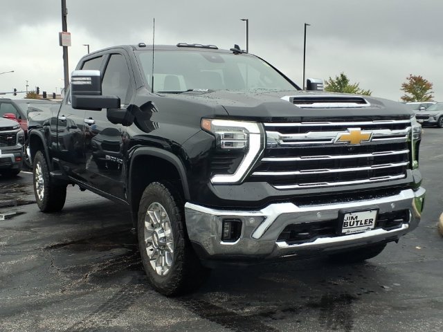 Used 2025 Chevrolet Silverado 2500 LTZ w/ LTZ Plus Package AWD/4WD image 25