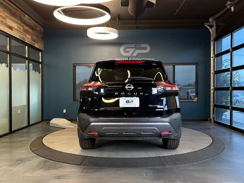Used 2023 Nissan Rogue SL w/ SL Premium Package AWD/4WD image 4