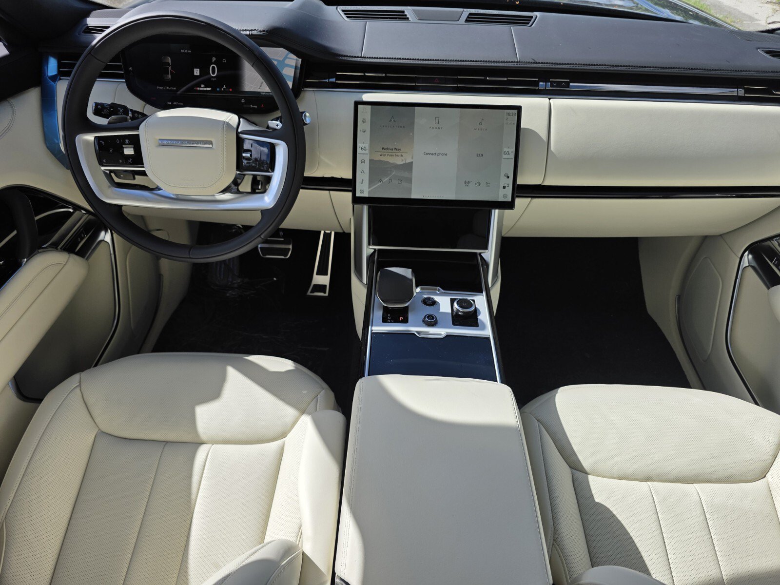 New 2027 Land Rover Range Rover Long Wheelbase SE AWD/4WD image 4