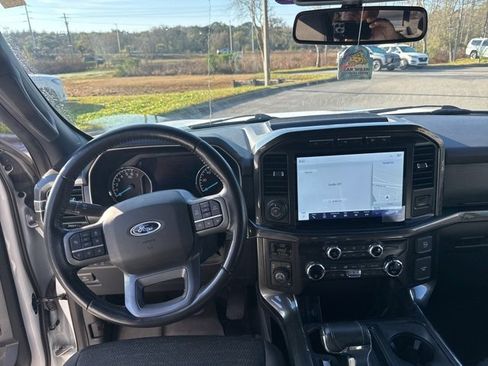 Used 2021 Ford F150 XLT w/ Equipment Group 302A High image 11