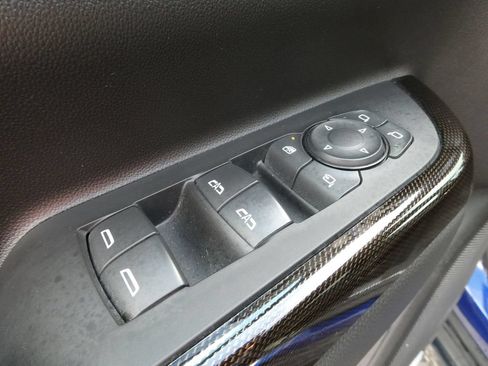 Used 2023 GMC Acadia AT4 w/ Technology Package AWD/4WD image 28