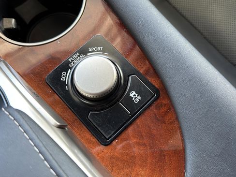 Used 2018 Lexus RX 350L image 52