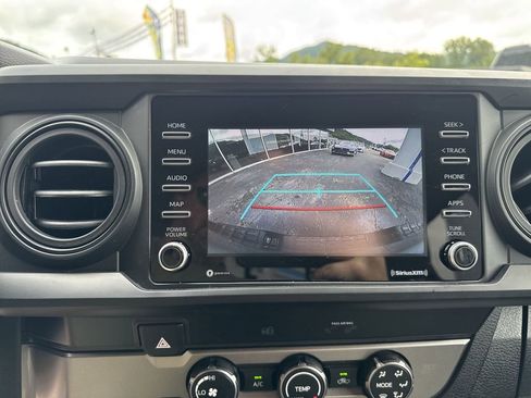 Used 2023 Toyota Tacoma SR w/ SR Convenience Package image 27