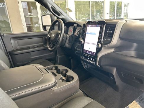 Used 2025 RAM 3500 Tradesman AWD/4WD image 27