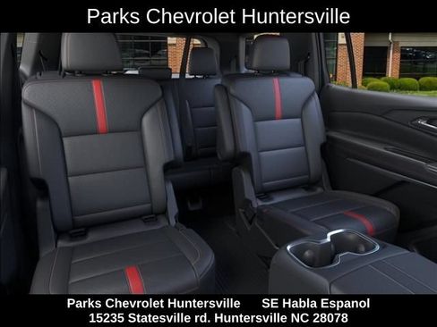 New 2026 Chevrolet Traverse RS w/ LPO, Floor Liner Package FWD image 17