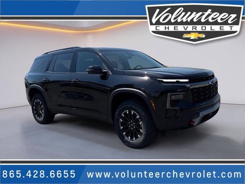 New 2026 Chevrolet Traverse Z71 w/ Enhanced Driving Package AWD/4WD image 1