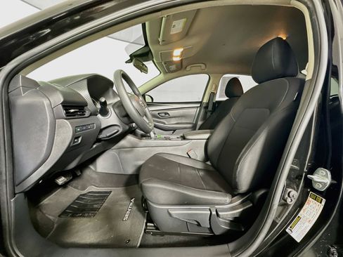 Used 2025 Nissan Sentra S FWD image 13