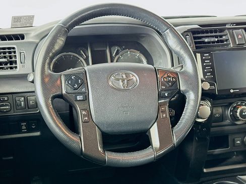 Used 2024 Toyota 4Runner TRD Off-Road Premium image 18