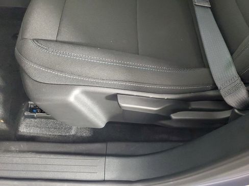 New 2026 Chevrolet Equinox EV LT image 27