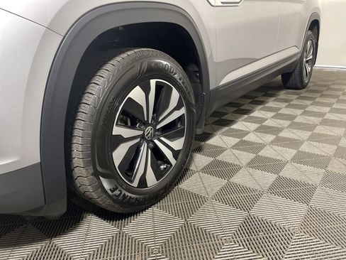 Certified 2024 Volkswagen Atlas Cross Sport SE AWD/4WD image 26