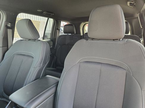 New 2026 Jeep Grand Cherokee Laredo RWD image 23