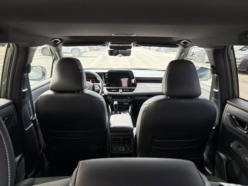 New 2026 Subaru Outback Touring XT image 13