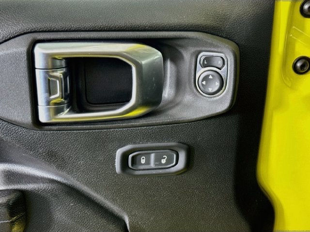 Used 2023 Jeep Wrangler Unlimited Sport AWD/4WD image 22