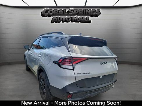 Certified 2025 Kia Sportage X-Pro Prestige AWD/4WD image 3