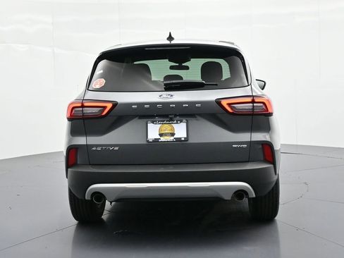 Used 2025 Ford Escape Active AWD/4WD image 7