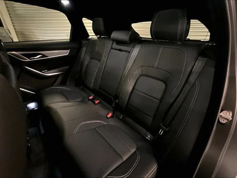 Certified 2026 Jaguar F-PACE R-Dynamic S AWD/4WD image 9