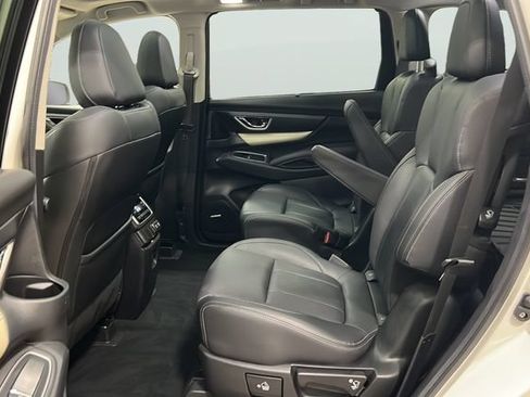 Used 2019 Subaru Ascent Limited AWD/4WD image 13