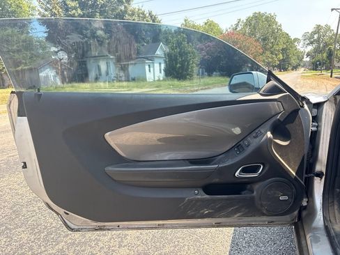 Used 2015 Chevrolet Camaro LT w/ RS Package RWD image 10