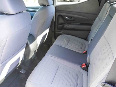 Used 2023 Hyundai Santa Cruz SEL w/ Activity Package FWD image 17