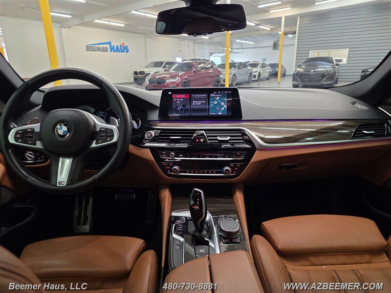 Used 2019 BMW 540i w/ M Sport Package RWD image 24