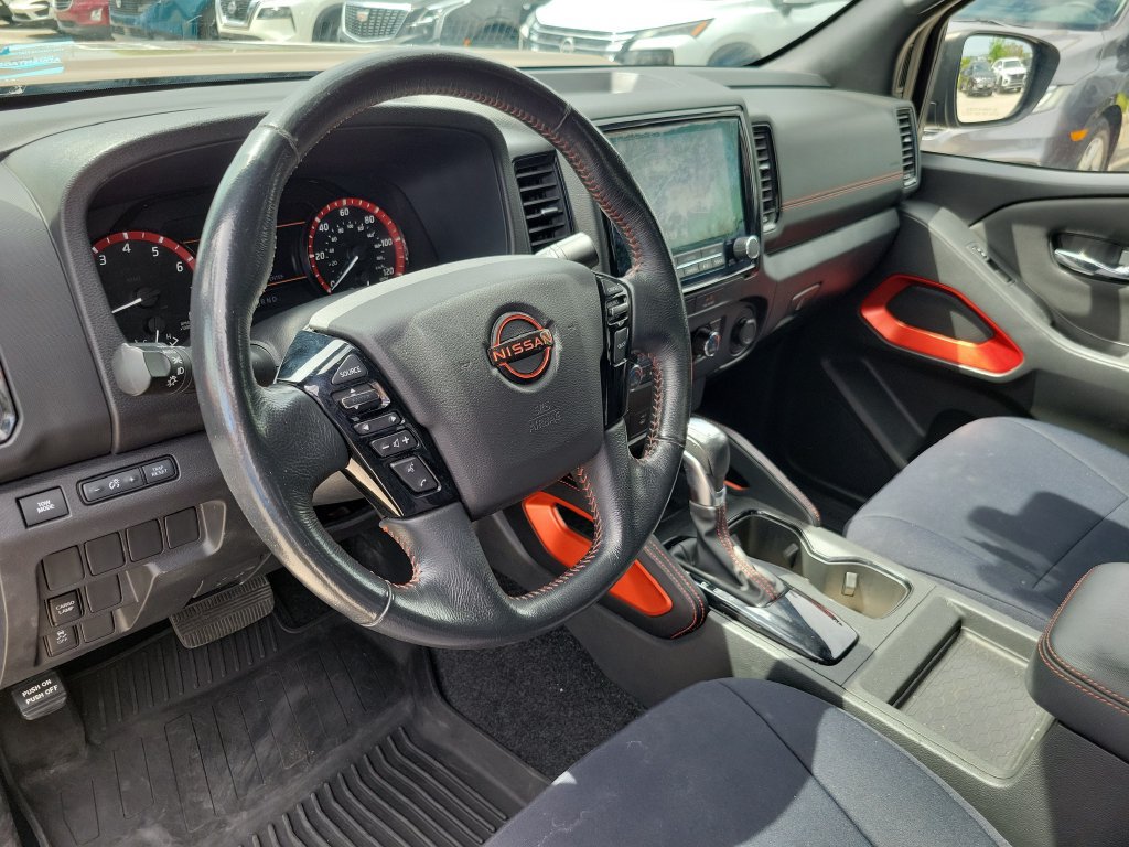 Used 2023 Nissan Frontier Pro-X w/ Tow Package RWD image 23