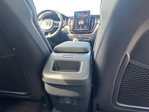 New 2026 Volvo XC60 B5 Plus w/ Climate Package image 11
