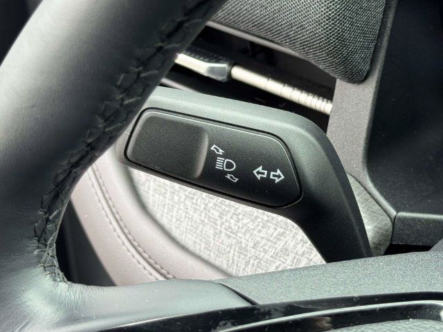 Used 2026 Ford Explorer Platinum AWD/4WD image 21
