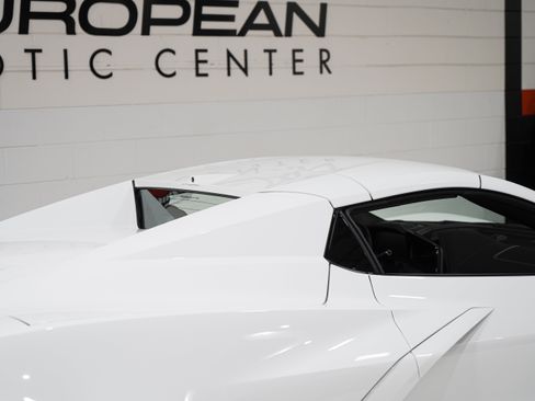 Used 2026 Chevrolet Corvette Stingray Convertible w/ Z51 Performance Package RWD image 39