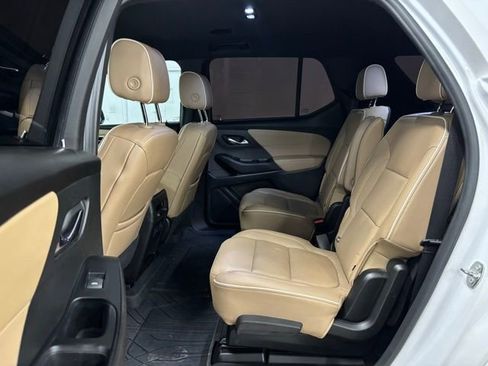 Used 2023 Chevrolet Traverse Premier w/ LPO, Floor Liner Package FWD image 20