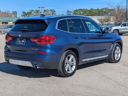 Used 2019 BMW X3 sDrive30i w/ Driving Assistance Package image 9