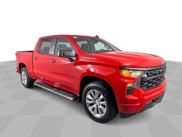 Used 2023 Chevrolet Silverado 1500 Custom RWD image 2