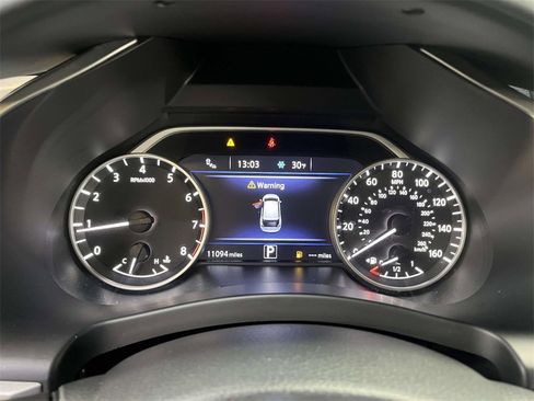 Used 2024 Nissan Murano SV image 25