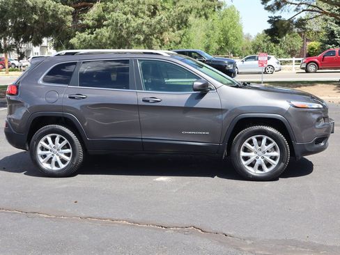 Used 2014 Jeep Cherokee Limited AWD/4WD image 3