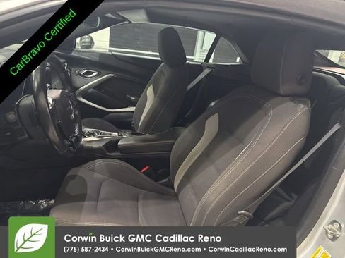 Used 2018 Chevrolet Camaro LT w/ RS Package image 13