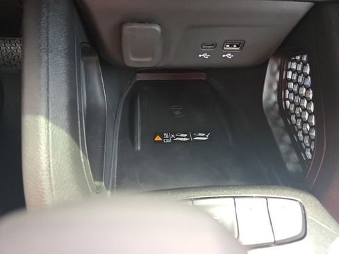 Used 2026 Chevrolet TrailBlazer RS w/ Convenience Package FWD image 24