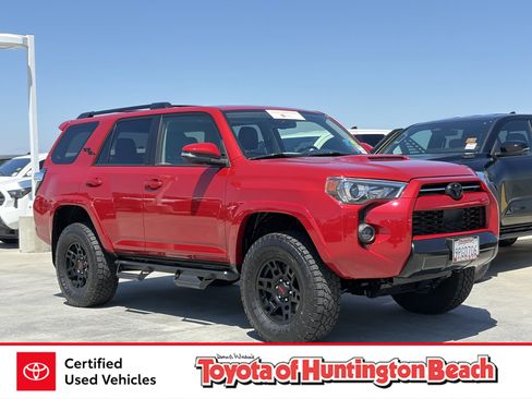 Certified 2024 Toyota 4Runner TRD Off-Road Premium w/ Moonroof Package AWD/4WD image 1