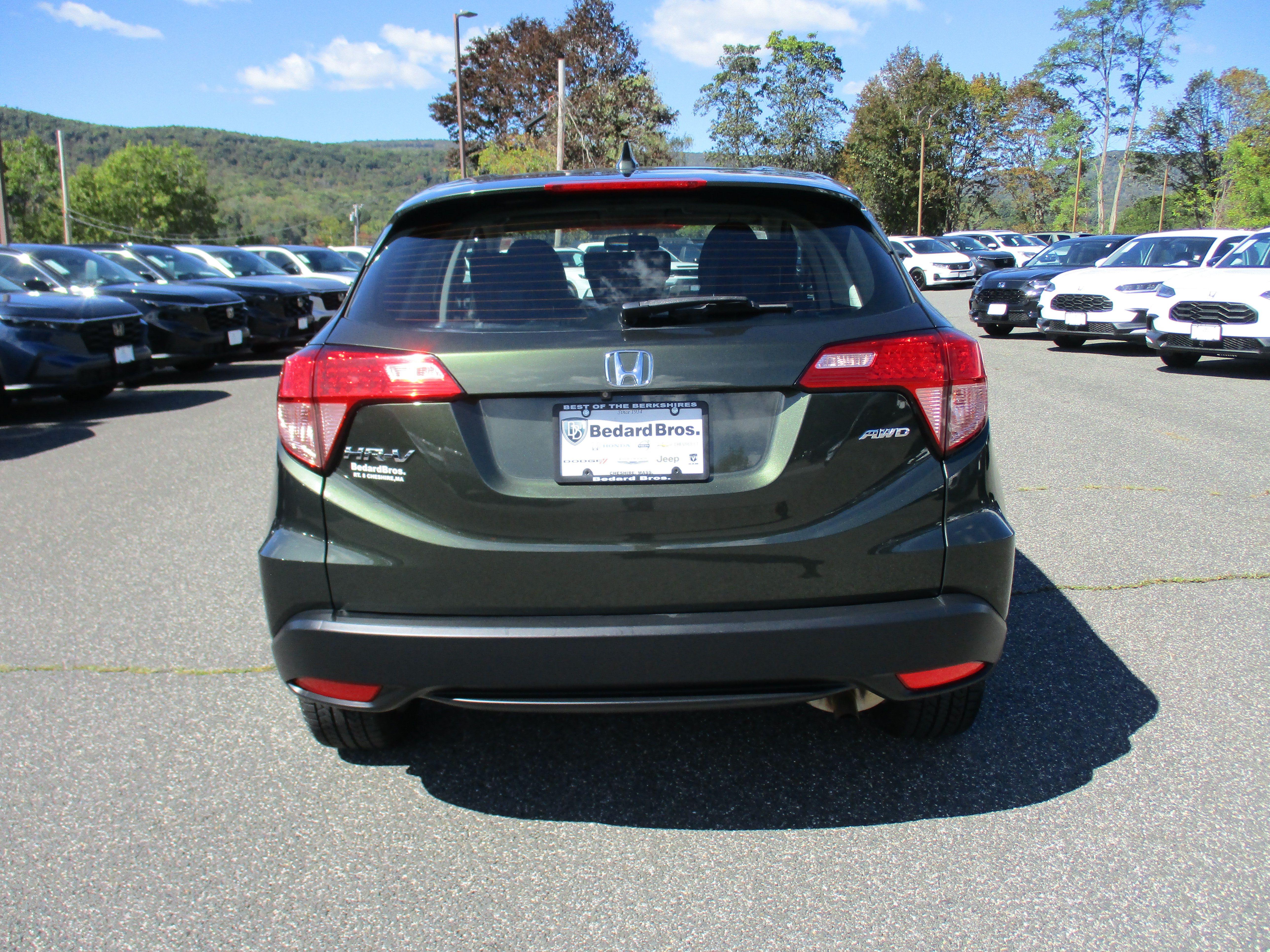 Used 2017 Honda HR-V LX image 7